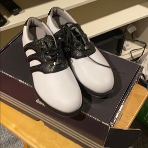 New Adidas Men’s Ztraxion Stripe Golf Shoes